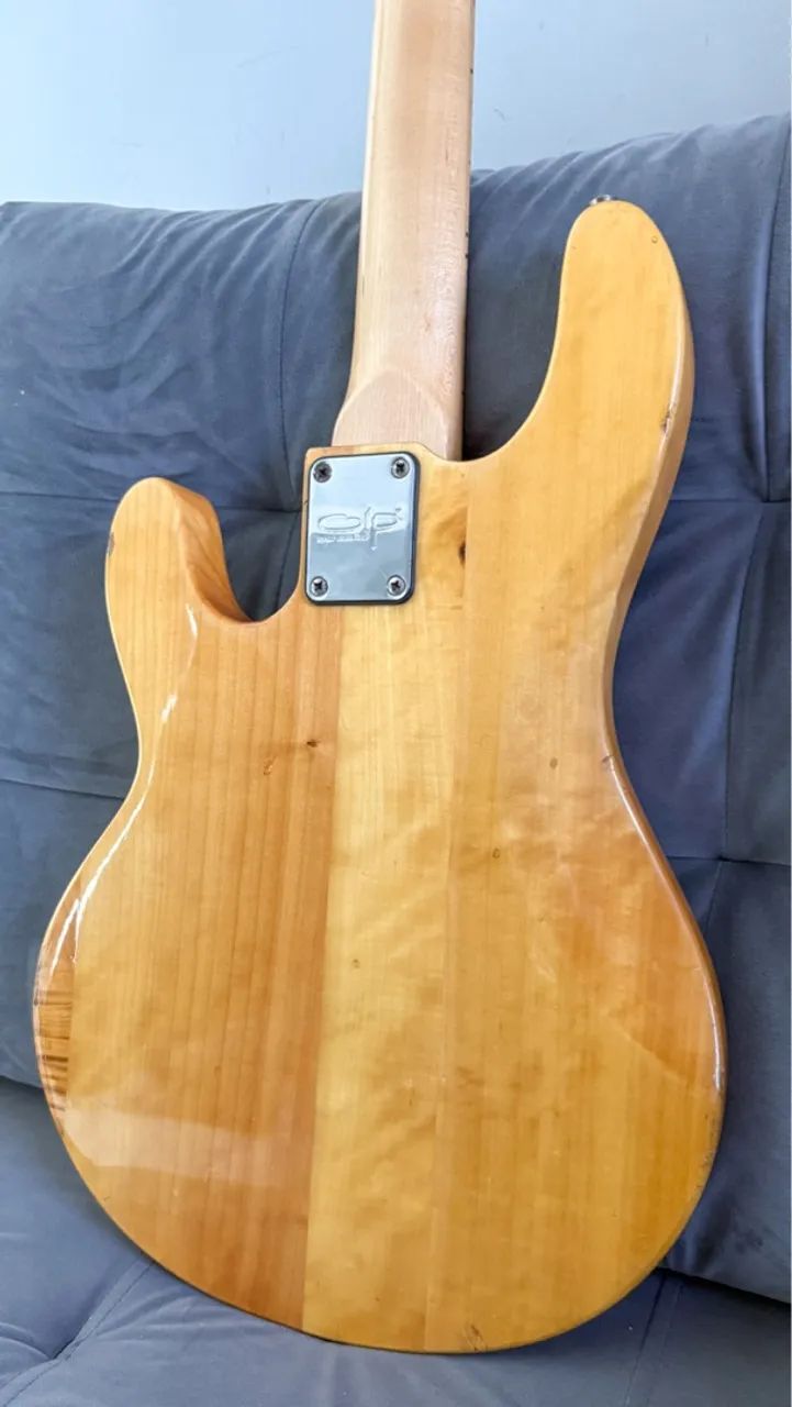 Baixo OLP StingRay MM2 Flamed Maple - Foto 2