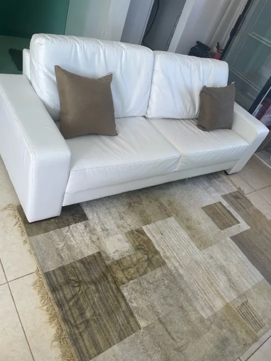 SOFÁ DE COURO ORIGINAL aceito cartão