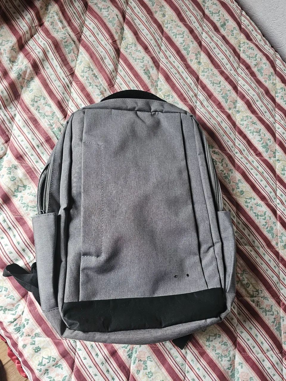 Duas mochila ? uma grande outra media - Foto 2