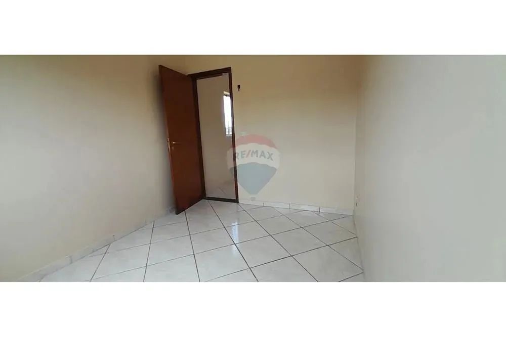 Excelente apartamento na QR 4 da Candangolândia - Foto 3