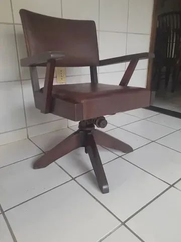 Cadeira Xerife antiga