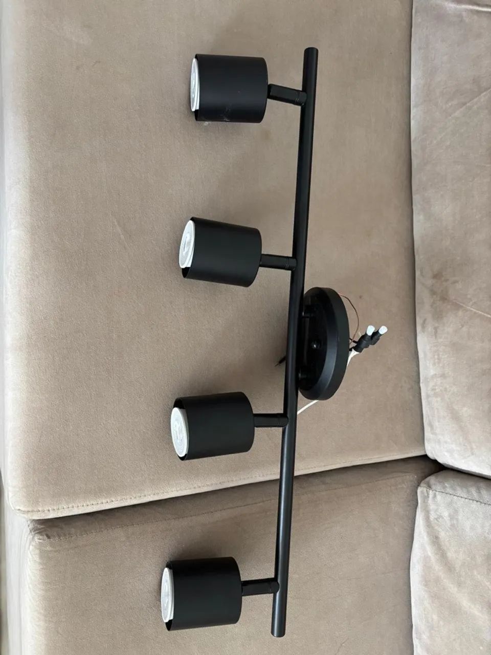 Luminária de teto 4 luzes