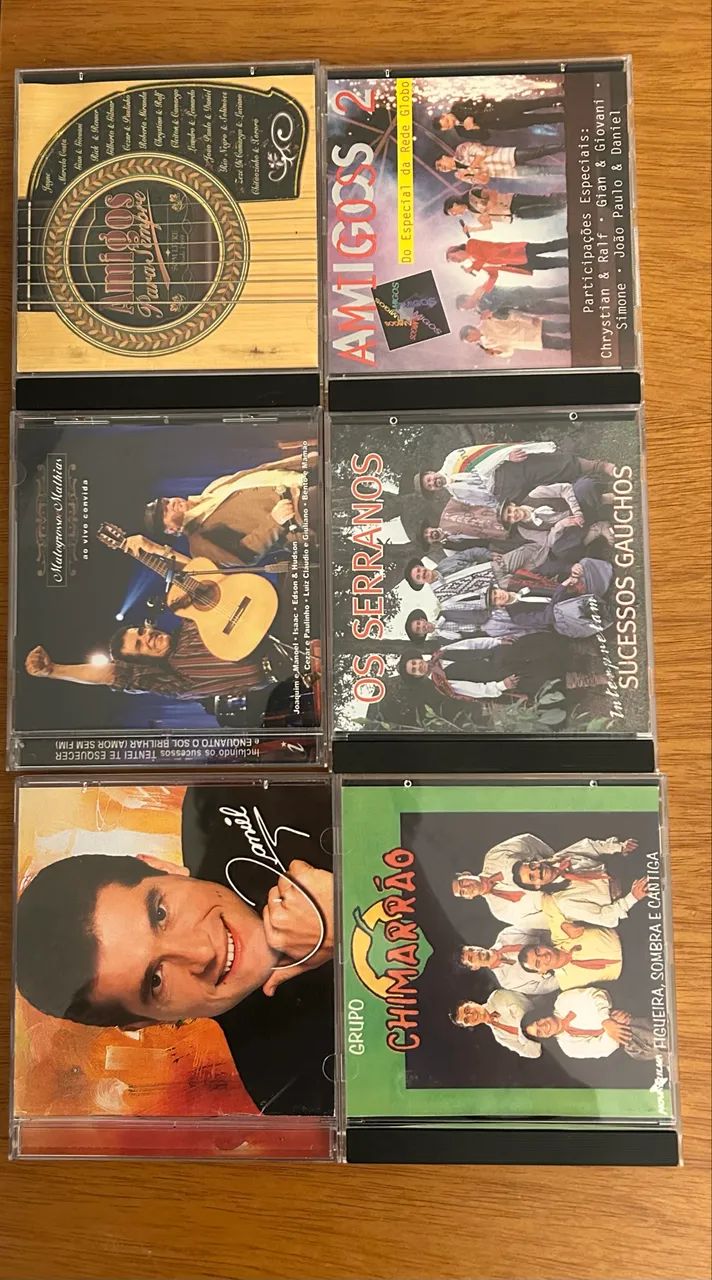 Coleção Sertanejo 70CDS + DVDS originais Novos! Lote! - CDs, DVDs