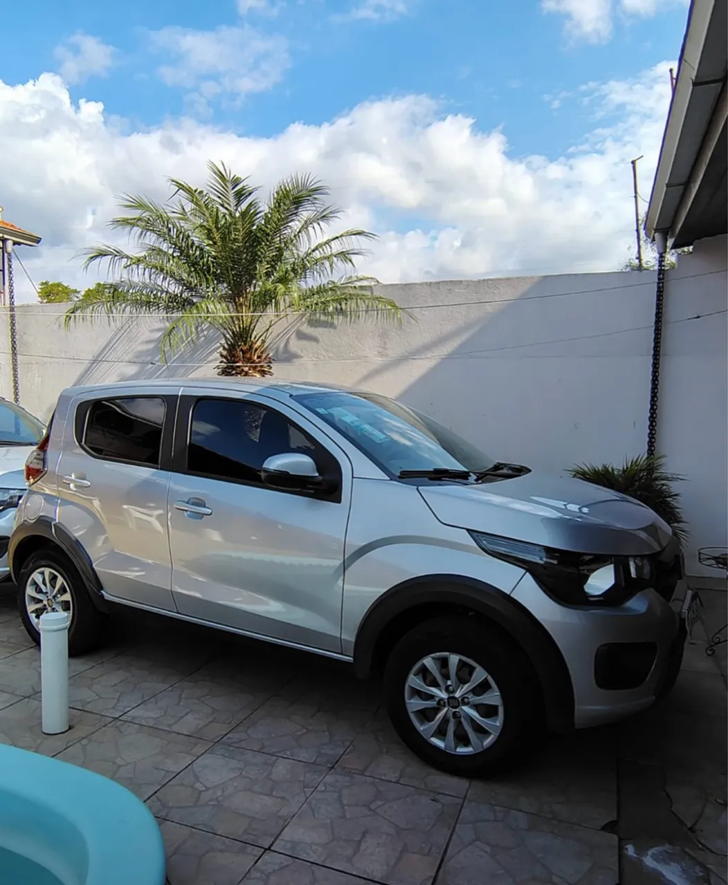 Fiat Mobi 2022 para aluguel