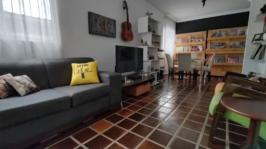 Apartamento à Venda no Prado - 3 quartos, 2 banheiros e 2 vagas na garagem!
