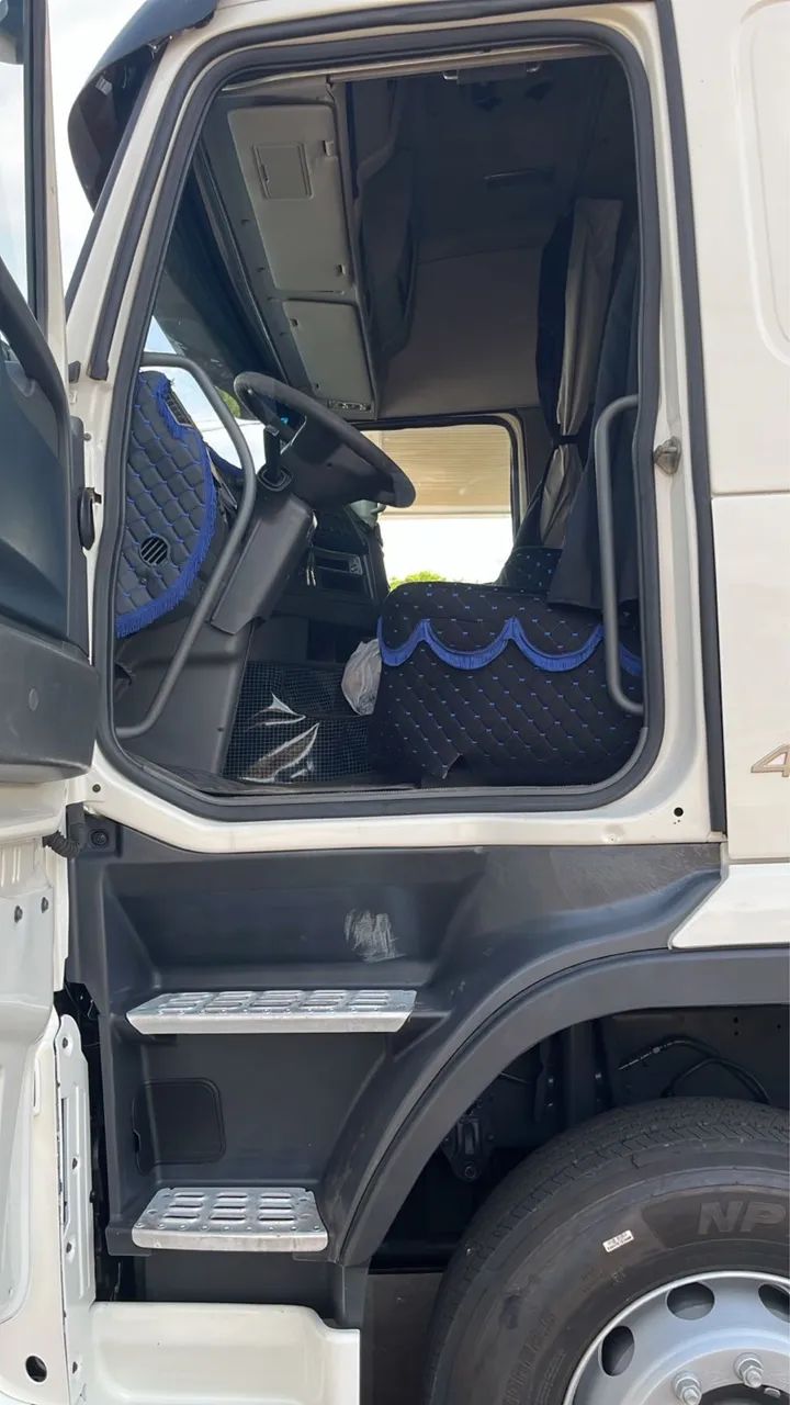 Volvo FH460 6x2T ano 2015 sendo vendido por 90% da tabela FIPE - Foto 11