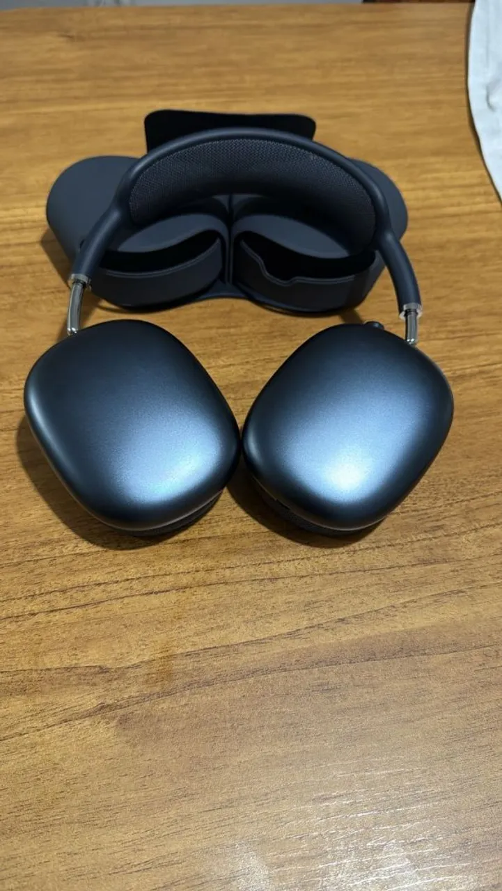 AirPods Max - Preto Meia Noite 