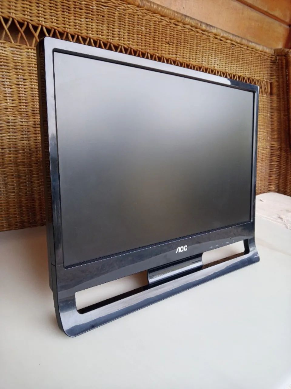 Monitor AOC 19 Pol - Modelo TFT19W80PS