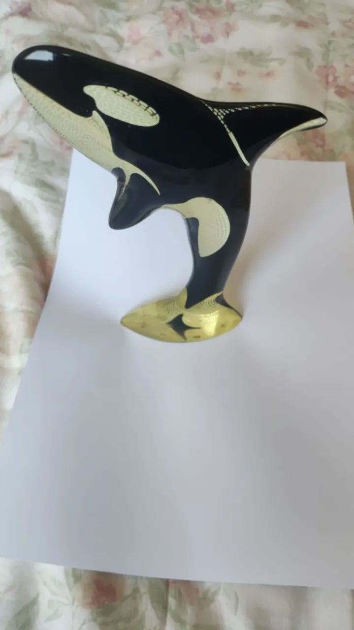Orca em resina Abraham Palatinic "coleção bichos cineticos" assinatura na base  - Foto 3
