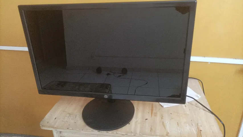 Monitor Brazil PC 23'' Led Full HD HDMI VGA 110/220V