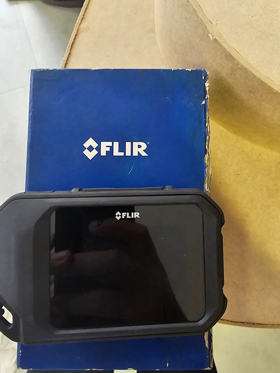 Câmera Termografica FLIR c2