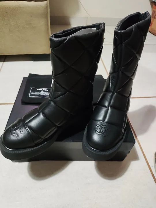 Botas Chanel Preta
