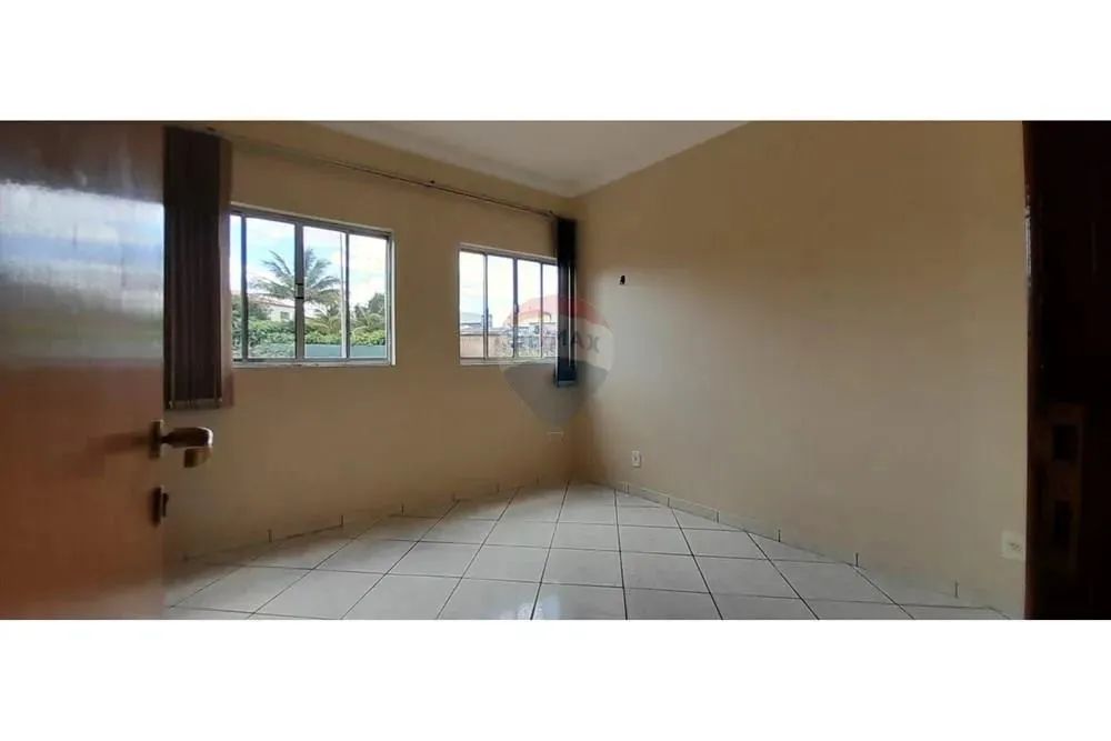 Excelente apartamento na QR 4 da Candangolândia - Foto 2