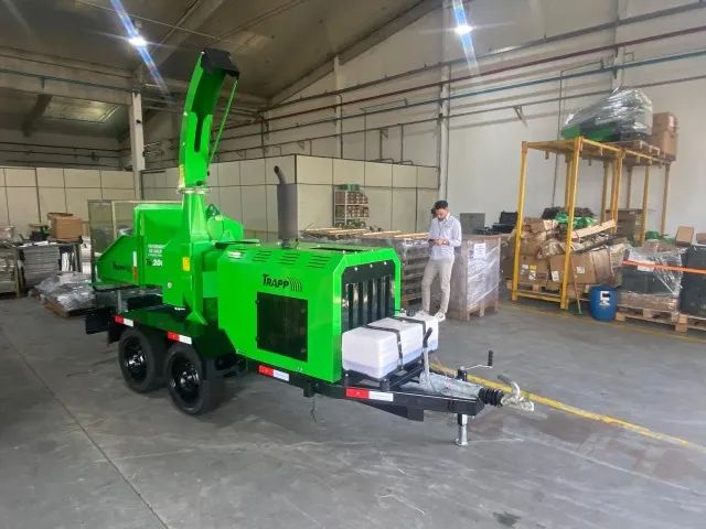TRITURADOR DE GALHOS E TRONCOS TRAPP TR-2000 - Foto 3