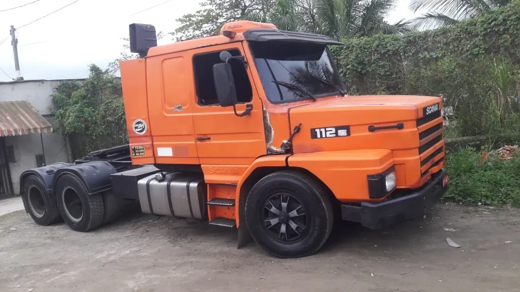 Ctt: * Scania 112 - Potência e Robustez em suas Mãos!