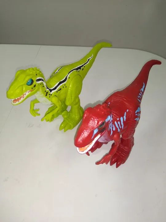Dinossauros de brinquedo - Velociraptor e Raptor - Foto 2