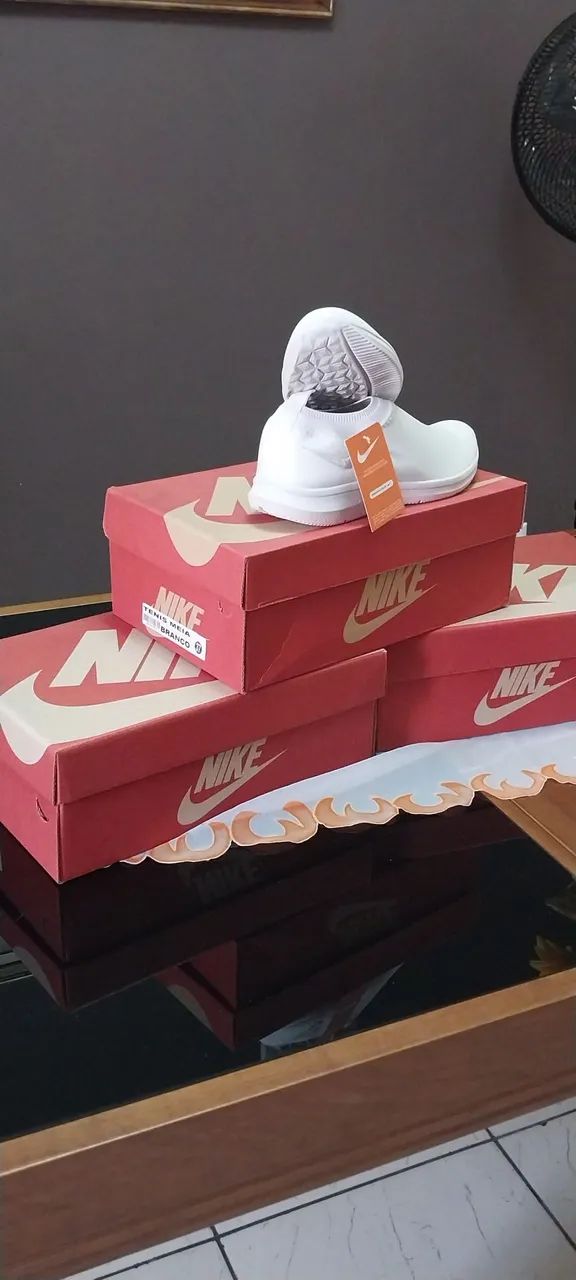 TÊNIS MEIA NIKE BRANCO Calçados Esportivos Rudge Ramos, São