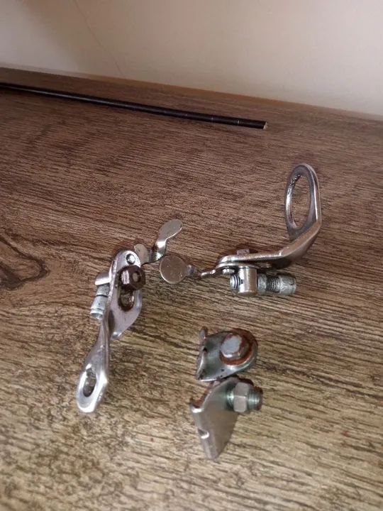 Guias e puxadores freio Caloi 10  - Foto 4