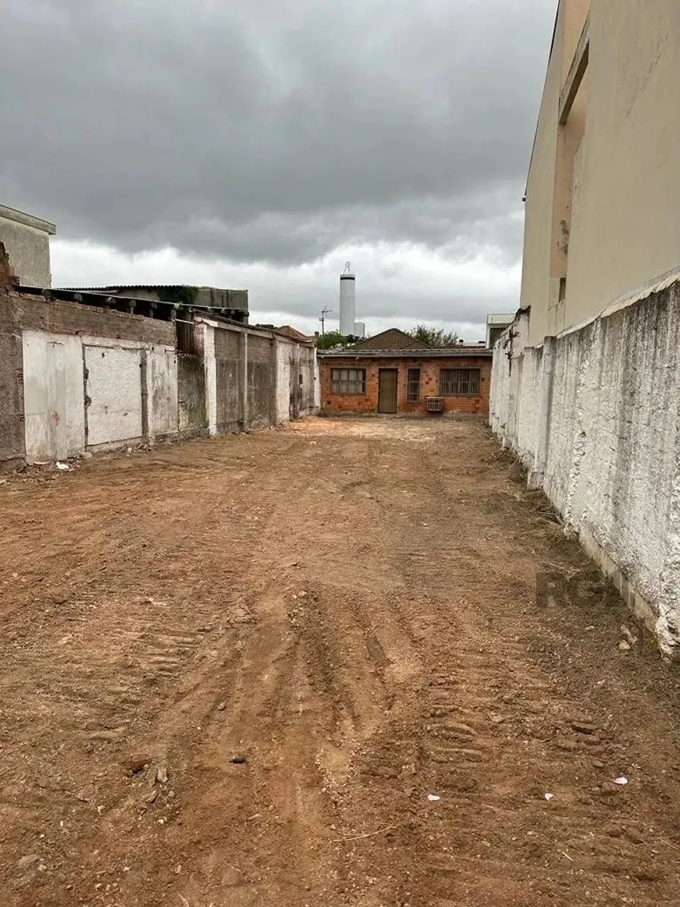 Depósito/Pavilhão para Venda - 216.3m², 0 dormitórios, 4 vagas - São João