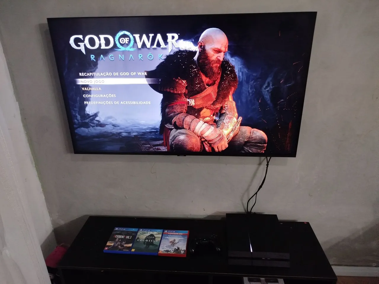 Playstation 4 1TB com garantia.