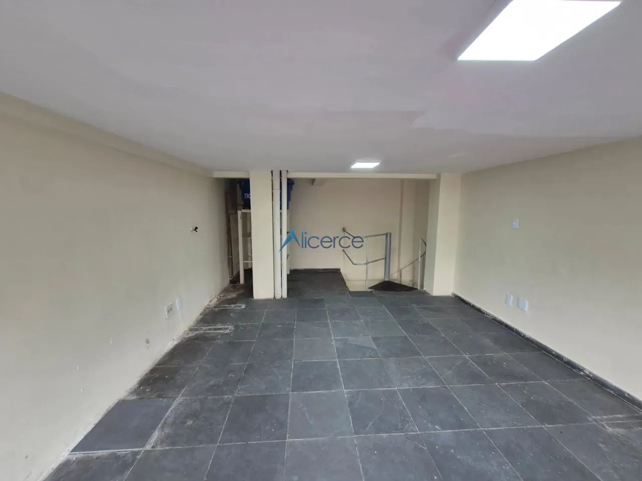 Loja com 65m² com sobreloja no Centro!!! - Foto 10