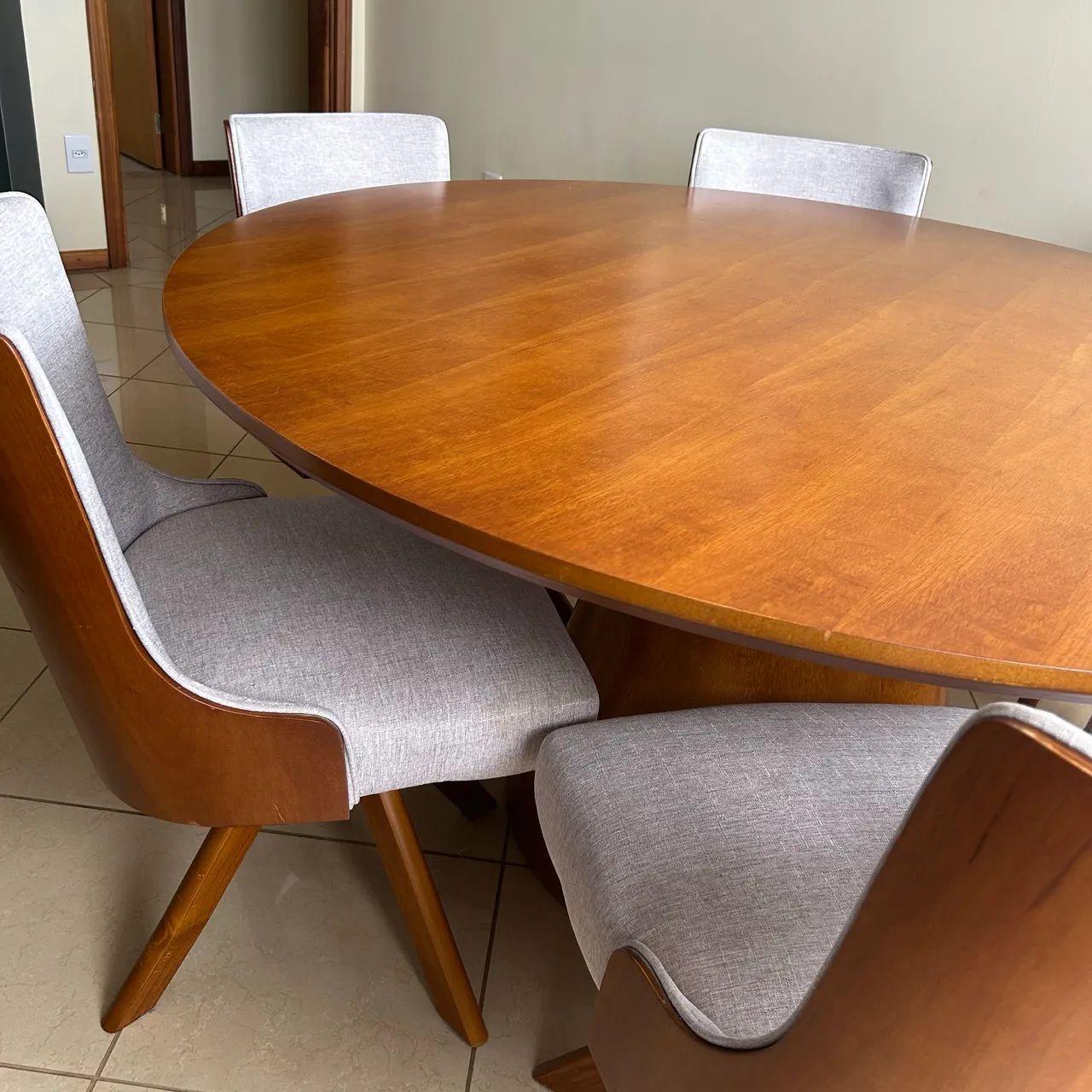 Dining Table and Chair Set65576100792450125