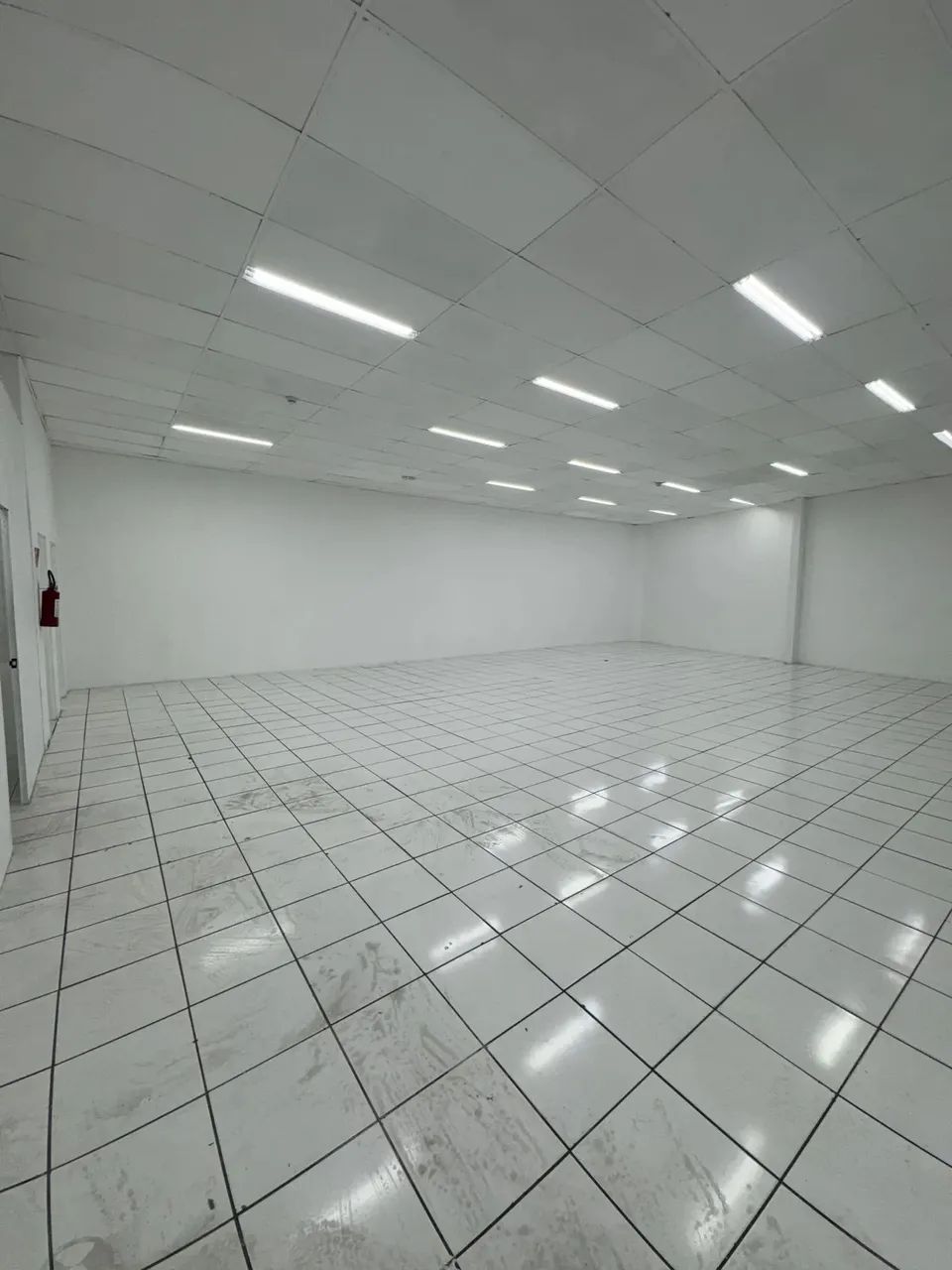 Ponto comercial/Loja/Box para aluguel possui 400 metros quadrados - Foto 9
