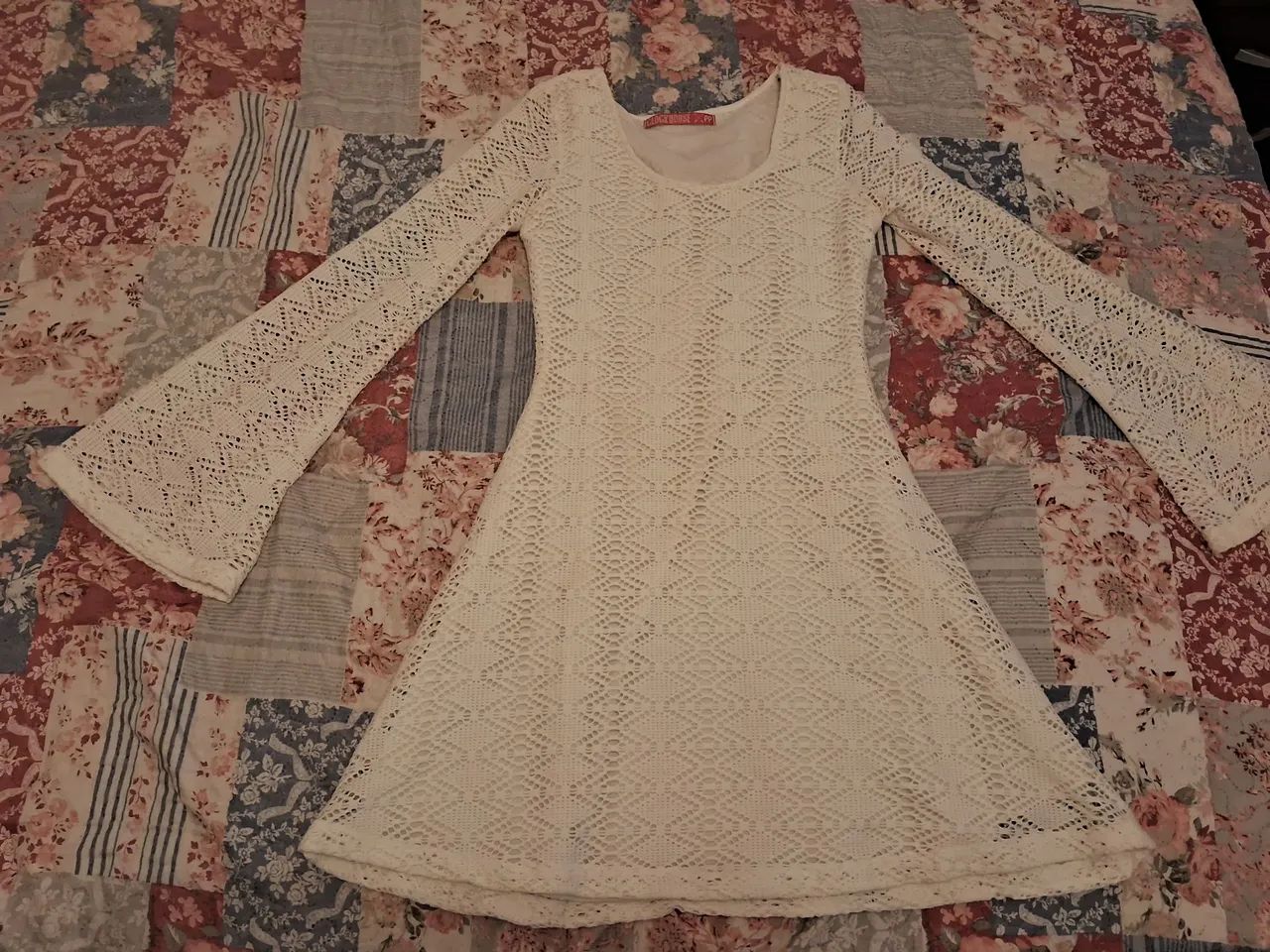 Vestido de renda tamanho P 