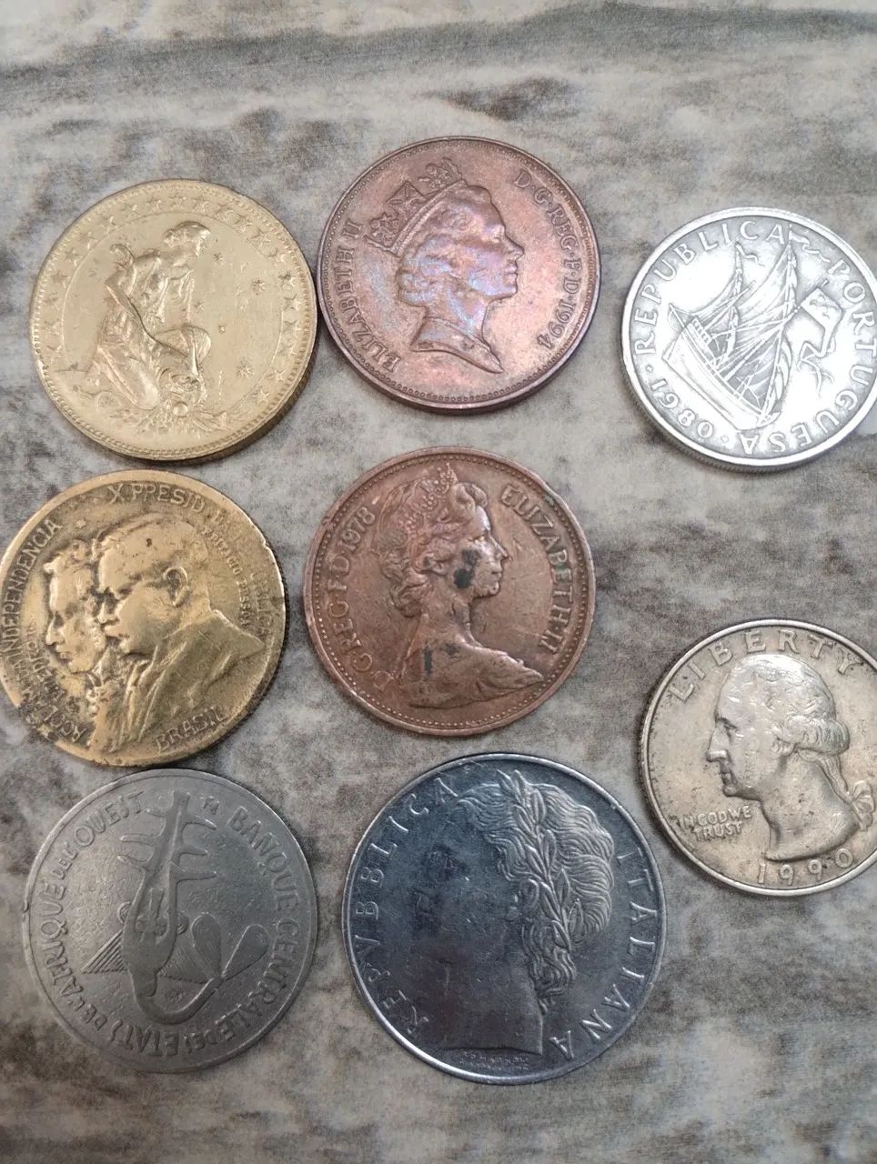 Moedas antigas - Coleção de 8 moedas - Foto 2