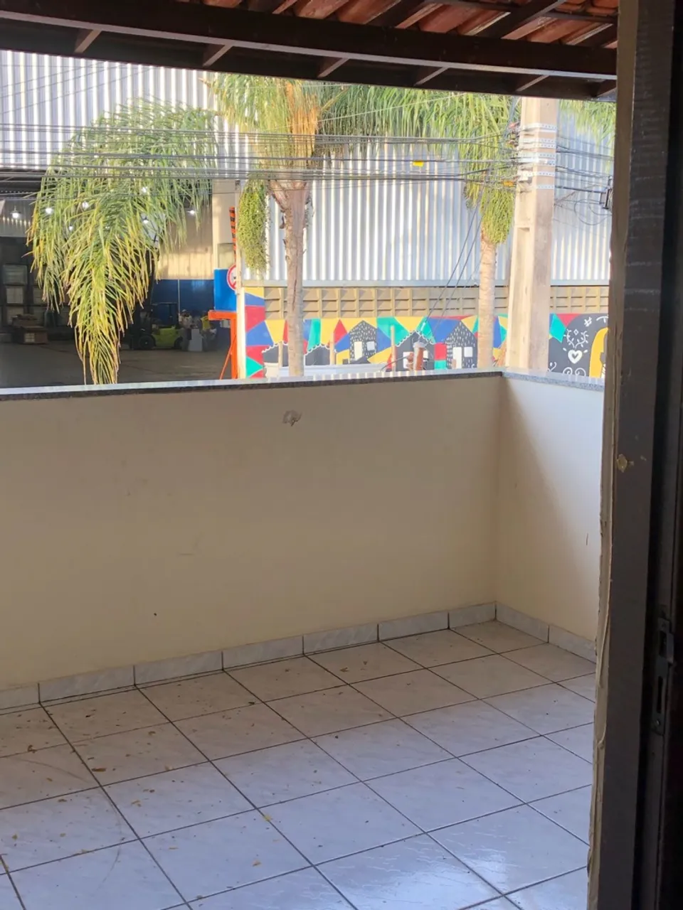 CASA 1° ANDAR - ALUGUEL