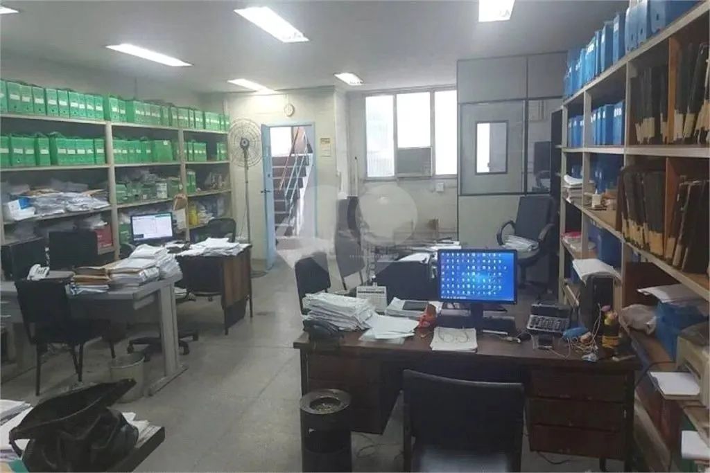 Excelente prédio comercial com 320 m² a venda - Foto 3