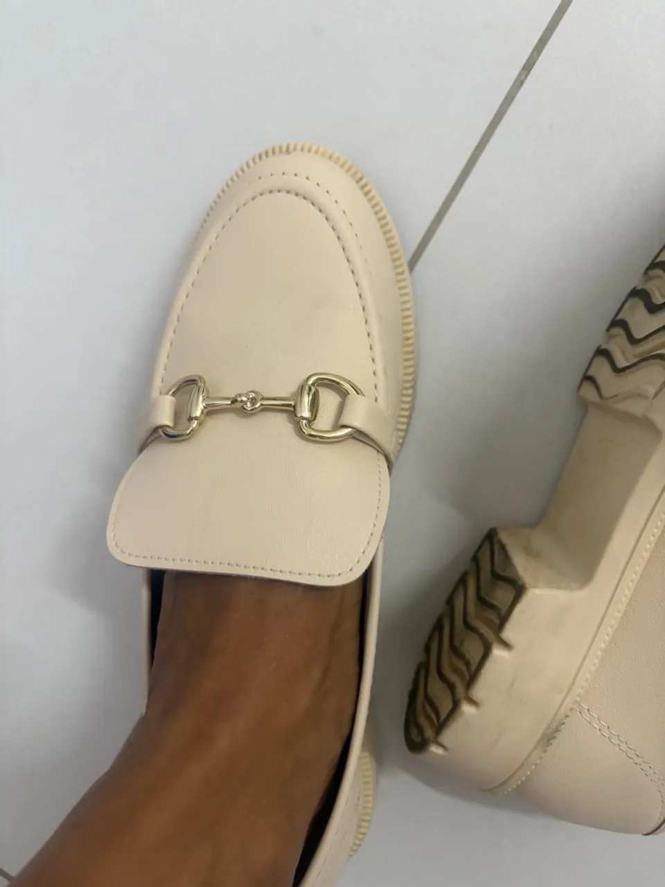 Mocassim bege TAM 36