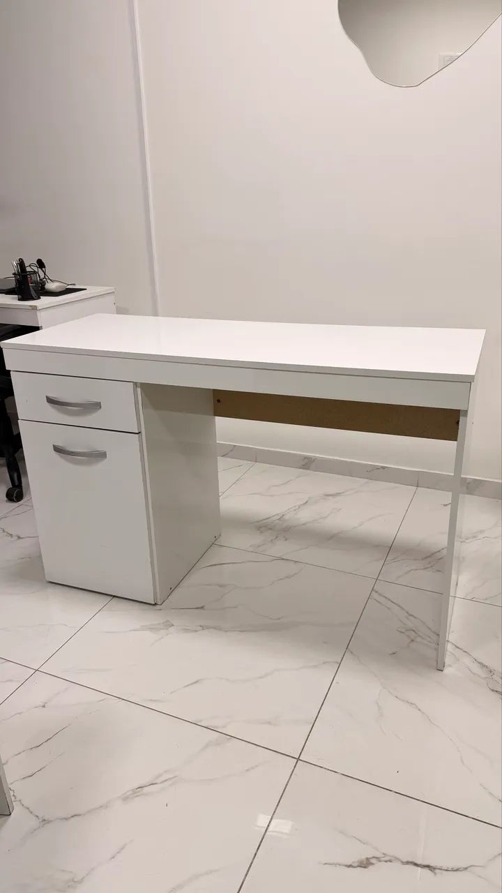 Escrivaninhas seminovas64842120044675121