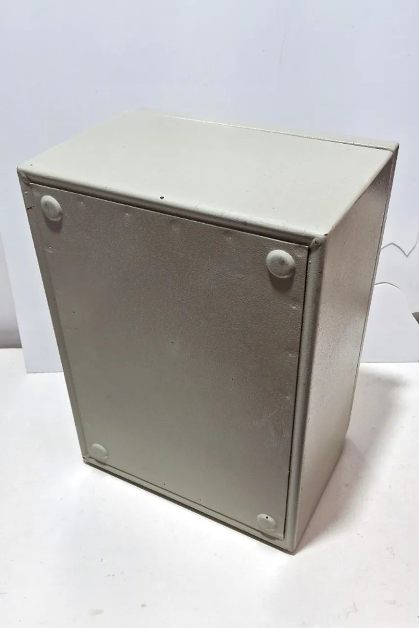 Quadro de Distribuição Eletrico  40x30x20 com flange-ch 16 - Foto 3