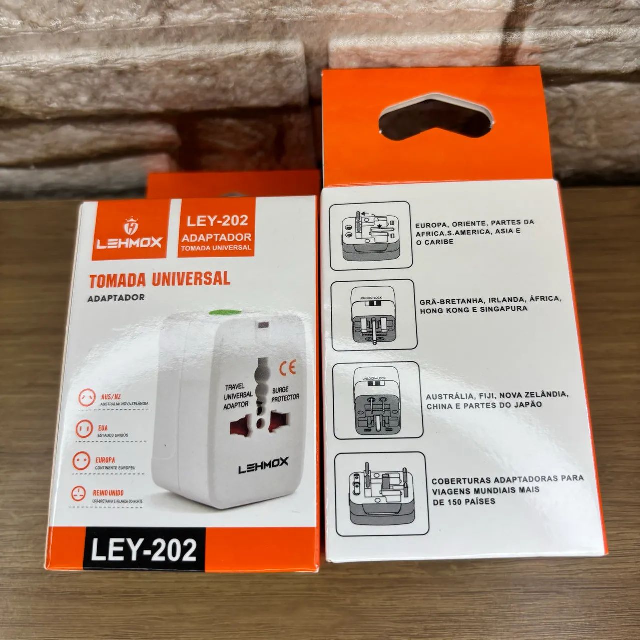 ADAPTADOR DE TOMADA UNIVERSAL