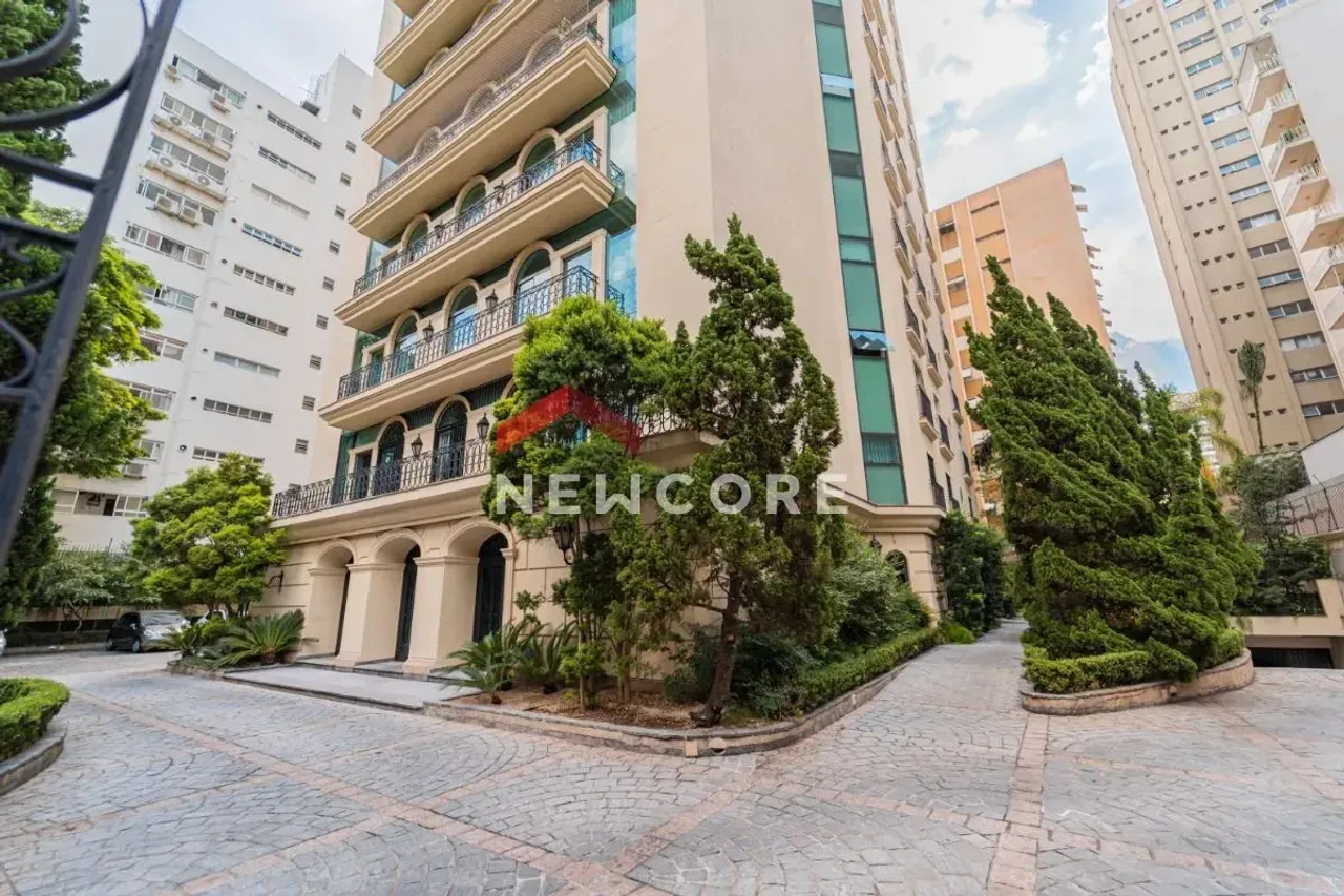 Apartamento em Alameda Campinas - Jardim Paulista - São Paulo/SP