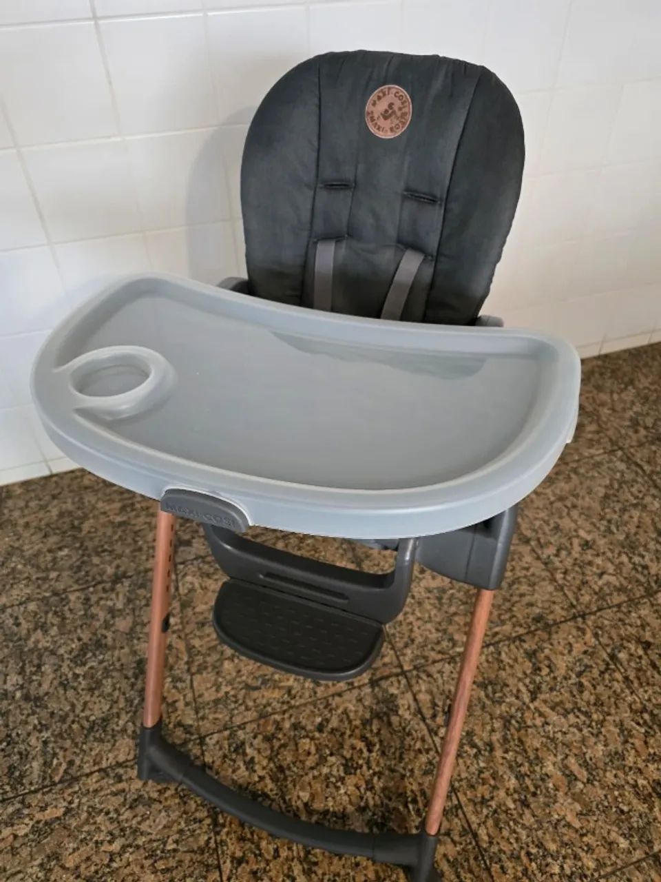 Cadeira alimentação Maxi Cosi 6 em 1 - Foto 2