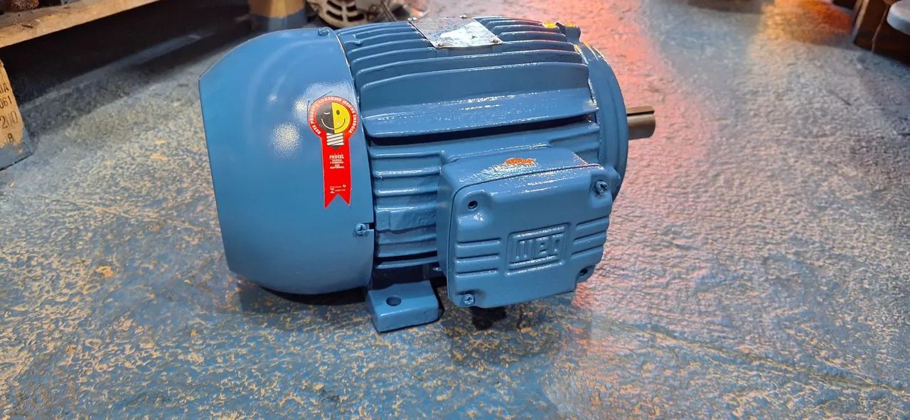 Motor elétrico trifásico 4 cv rpm 1740. - Foto 4