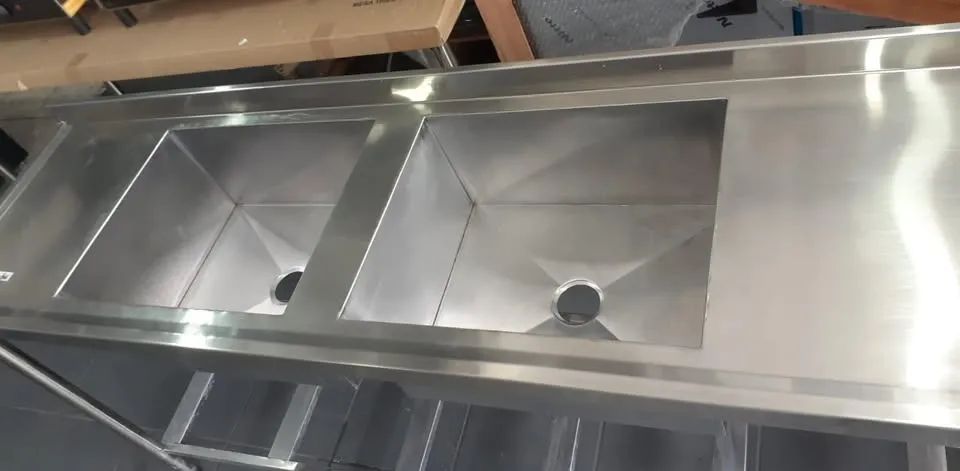 Pia de inox 2 cubas 180x50x86cm - Nova - Foto 2