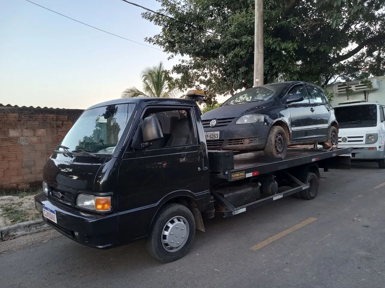 Vendo ou troco Kia bongo guincho plataforma  - Foto 2