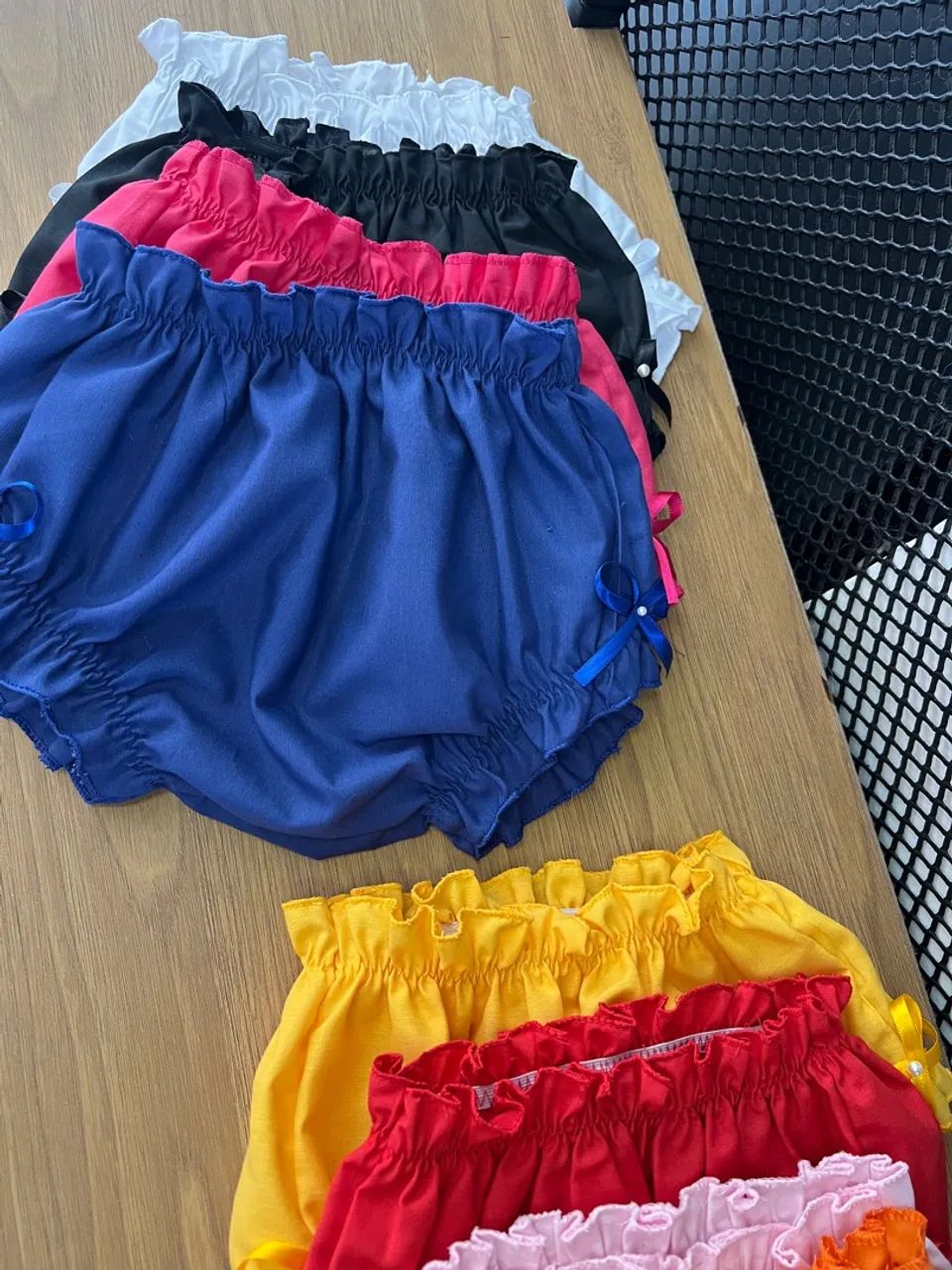 Calcinhas de bebê estampadas e coloridas - Foto 5