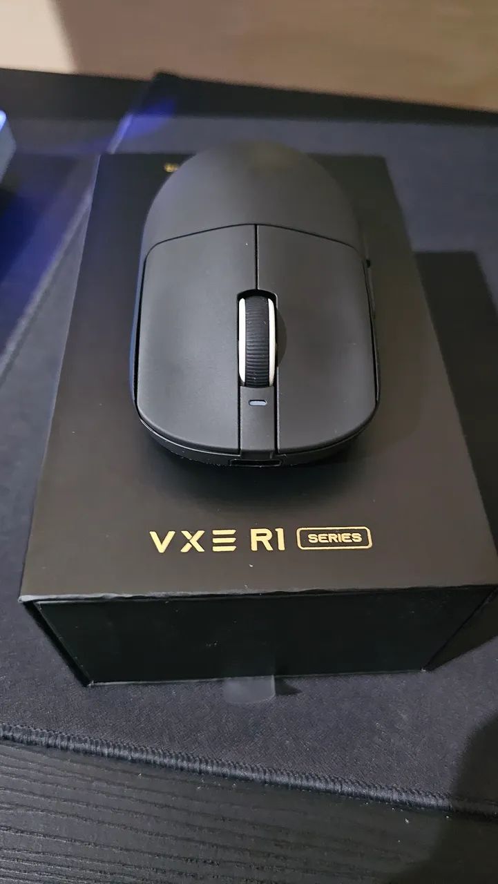 Mouse VXE R1 Pro Max + Dongle 4K (Novo)