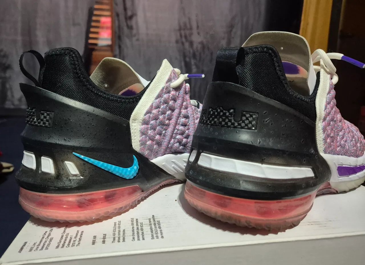 Nike LeBron 17 Low - Tamanho 38 - Raro - Foto 3