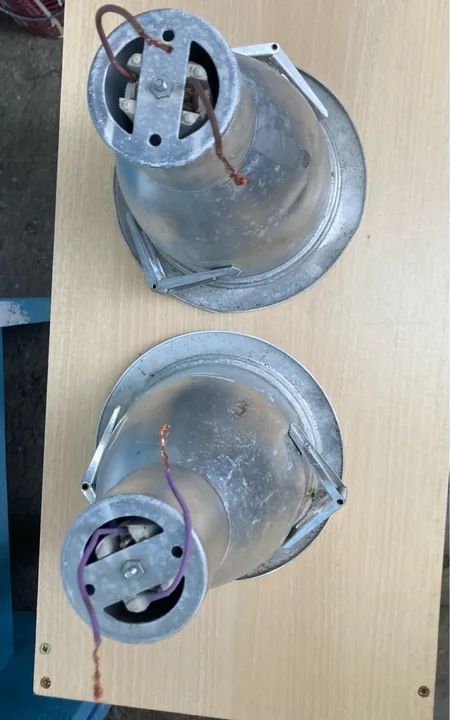 2 Luminárias de Embutir Teto Redondas - Foto 5