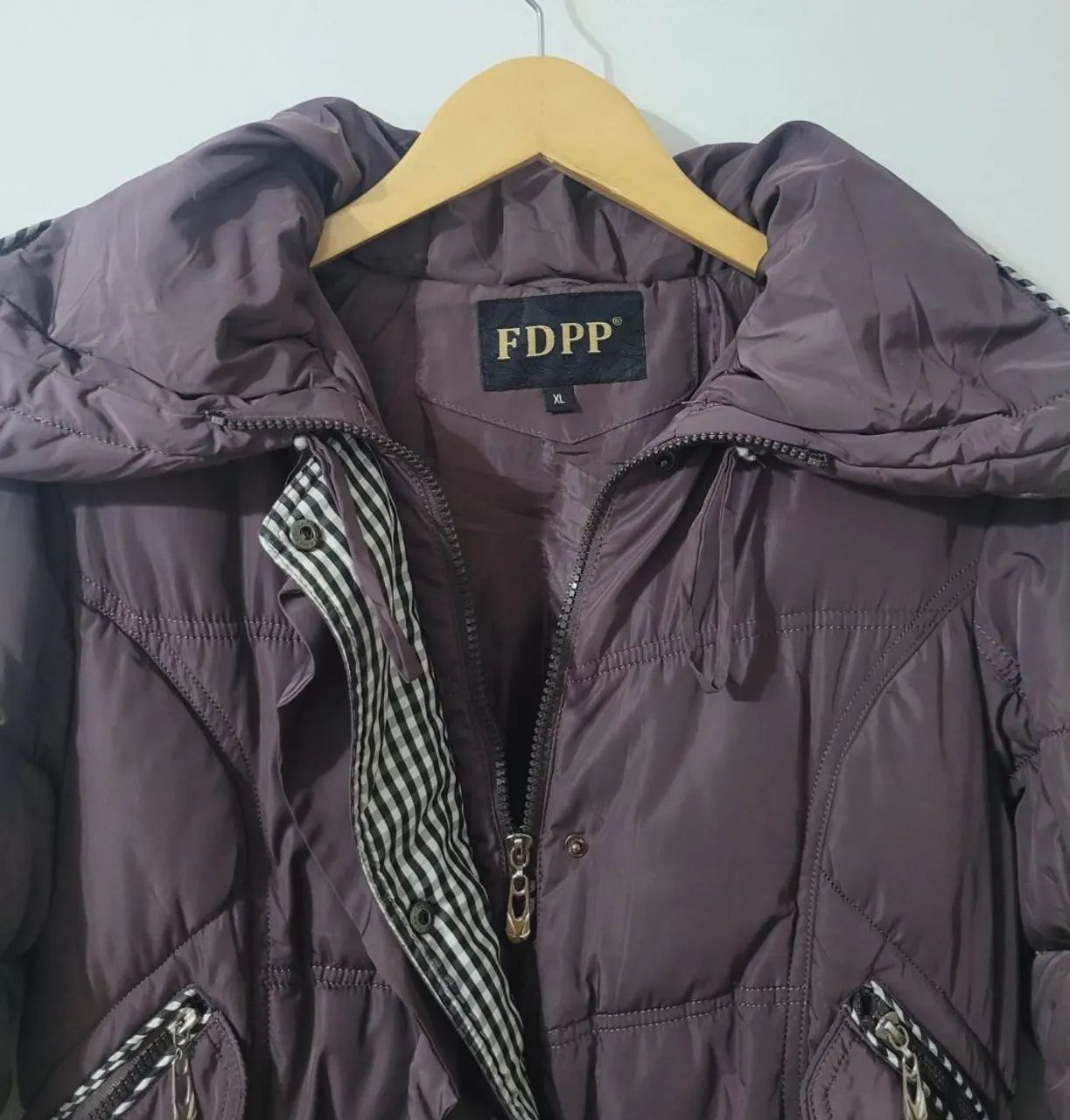 Jaqueta  Puffer Marrom Tamanho veste M - Foto 2