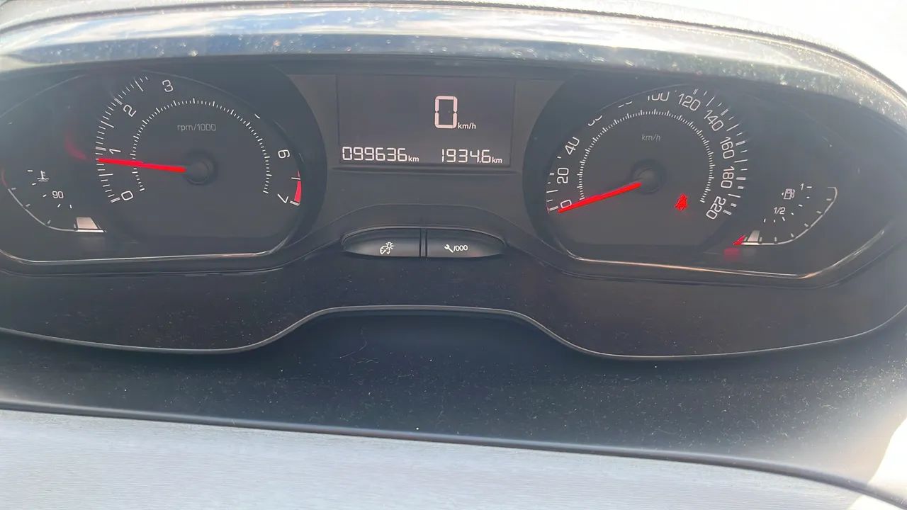 Peugeot 208 Active/active Pack 1.5 Flex 8V 5P 2014 - Foto 3