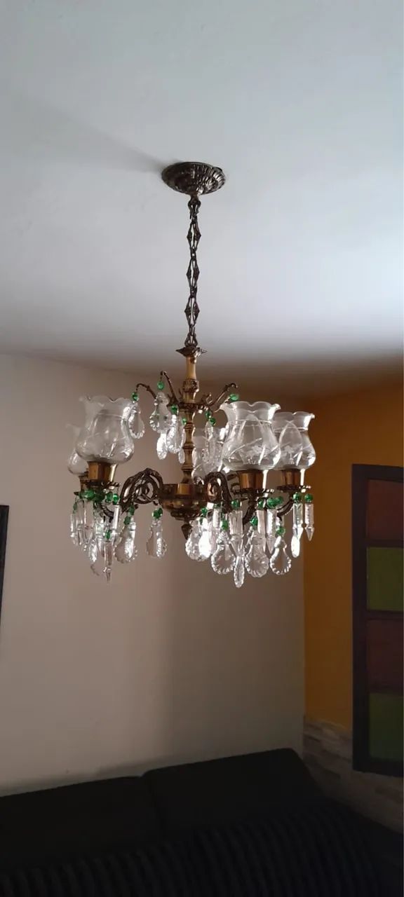Lustre Candelabro de Cobre e Cristal - Foto 2