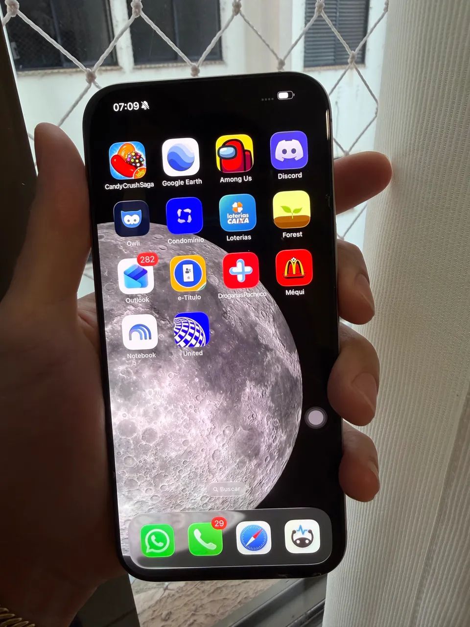 iPhone 16 Pro Max 256 - 1 ano de uso 