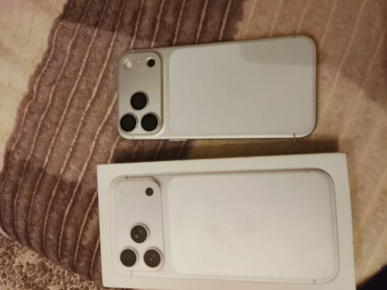Iphone 17 pro max 256gb  - Foto 2