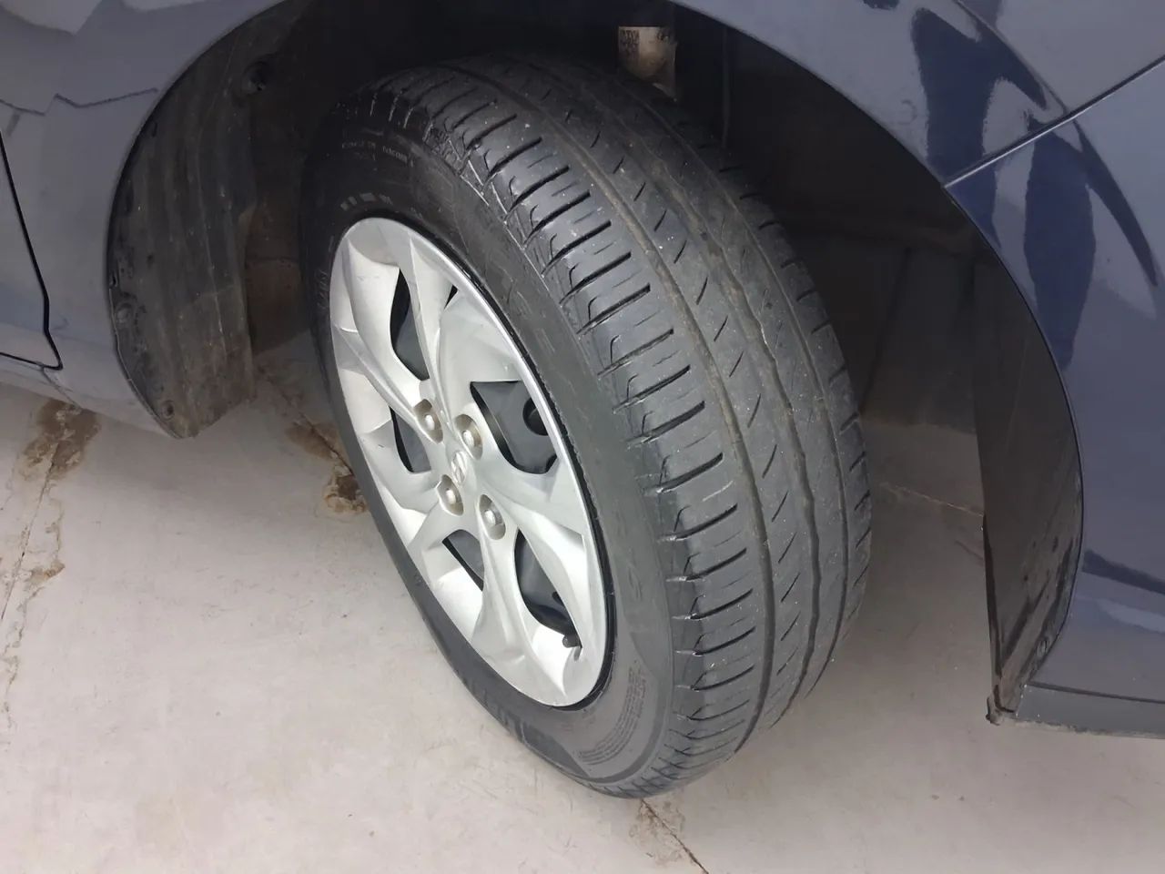Hyundai HB20S Comfort Plus 1.0 TB Flex 12V Mec., foto 13 de 18